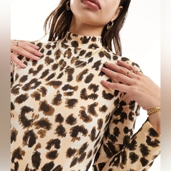 Vila Roll Neck Side Split Maxi Jersey Dress - Picture 2 of 4